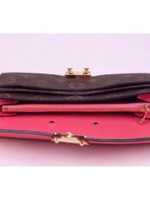 LOUIS VUTTON Replica PALLAS WALLET Rose Litchi M58417