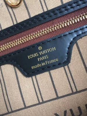 Louis Vuittom Monogram Canvas Neverfull MM Bag beige with black piping