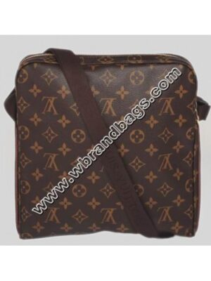 Louis Vuitton Replica 2010 MONOGRAM CANVAS MESSENGER TOTE BAG TROTTEUR BEAUBOURG