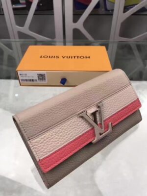 Louis Vuitton Replica CAPUCINE WALLET M62132 GALET 2017