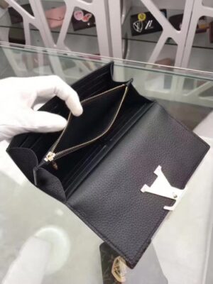 Louis Vuitton Replica CAPUCINE WALLET M62132 NOIR 2017