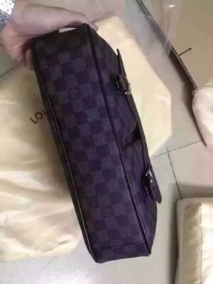 Louis Vuitton Replica CHRISTOPHER MESSENGER Damier Graphite Canvas N41500