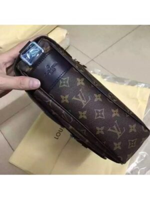 Louis Vuitton Replica CHRISTOPHER MESSENGER Monogram Macassar Canvas M41643