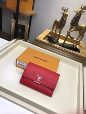 Louis Vuitton Replica Capucines Compact Wallet M62158 Rubis