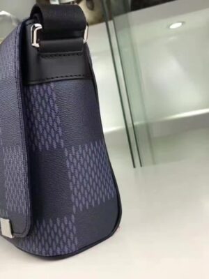 Louis Vuitton Replica DAMIER COBALT CANVAS DISTRICT PM N44003 2017