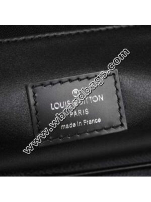 Louis Vuitton Replica DAMIER GRAPHITE CANVAS HANGING TOILETRY KIT