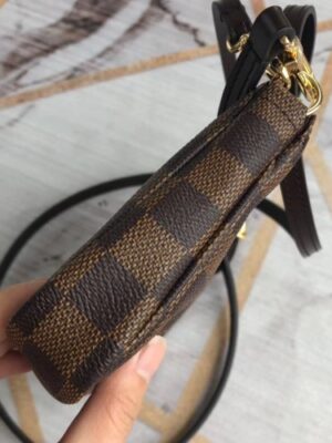 Louis Vuitton Replica Damier Ebene Canvas Pochette Accessoires Bag