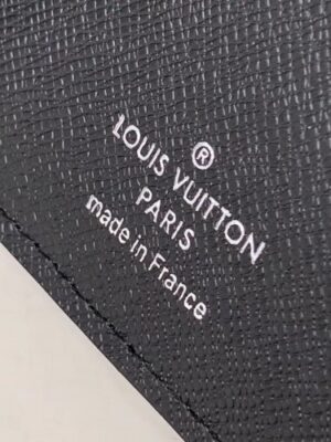 Louis Vuitton Replica Epi Leather Bright-colored LV Replica Brazza Wallet M67910 Black 2019