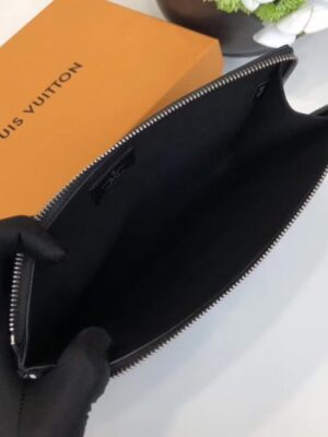 Louis Vuitton Replica Epi Leather Pochette Essential V M62092 2017