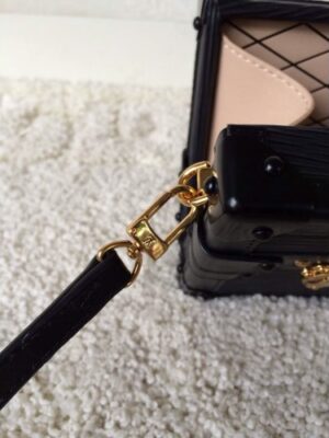 Louis Vuitton Replica Epi Leather Trim Petite Malle Bag black