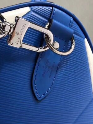 Louis Vuitton Replica FIFA World Cup Keepall Bandoulière 50 Travel Bag M52120 Bleu 2018