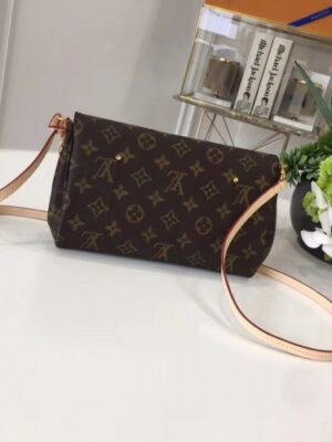 Louis Vuitton Replica Favorite MM in Monogram Canvas M40718 2018