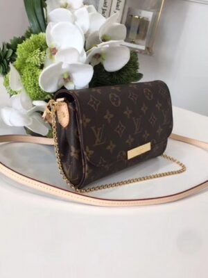 Louis Vuitton Replica Favorite PM in Monogram Canvas M40717 2018