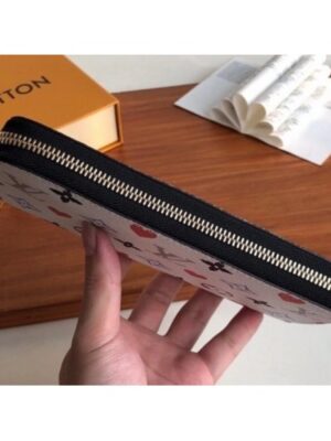 Louis Vuitton Replica Game On Zippy Wallet M57491