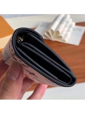 Louis Vuitton Replica Game On Zoé Wallet M80278