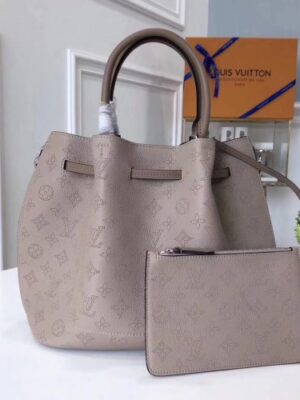 Louis Vuitton Replica Girolata Mahina Drawstring Bag M54403 Galet 2018