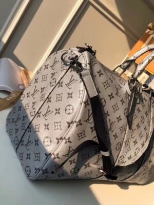 Louis Vuitton Replica Keepall 45 Bag Monogram SiLV Replicaer Canvas 2018