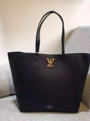 Louis Vuitton Replica LOCKME CABAS M42291 NOIR