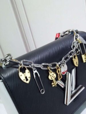 Louis Vuitton Replica LV Replica Love Lock Charms Epi Leather Twist MM Bag M52894 Noir 2019