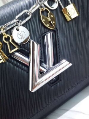 Louis Vuitton Replica LV Replica Love Lock Charms Epi Leather Twist MM Bag M52894 Noir 2019