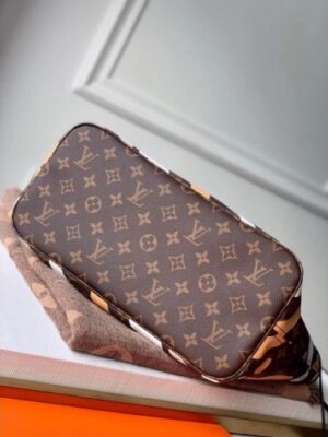 Louis Vuitton Replica LV ReplicaxLoL Neverfull MM Bag Monogram M45201