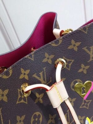 Louis Vuitton Replica Love Lock Monogram Canvas NéoNoé Bucket Bag M44369 2019