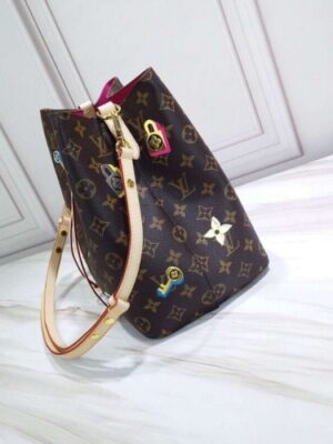 Louis Vuitton Replica Love Lock Monogram Canvas NéoNoé Bucket Bag M44369 2019