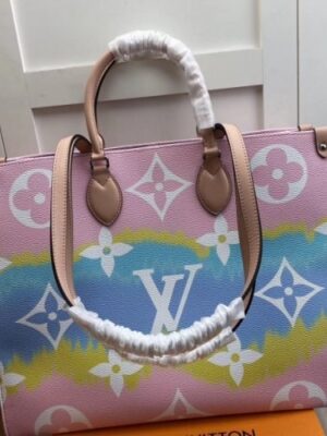 Louis Vuitton Replica M45119 LV Replica Escale Onthego GM tote bag Pastel Pink Monogram Canvas