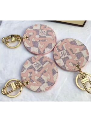 Louis Vuitton Replica M61943 Illustre Tahitienne Bag Charm & Key Holder