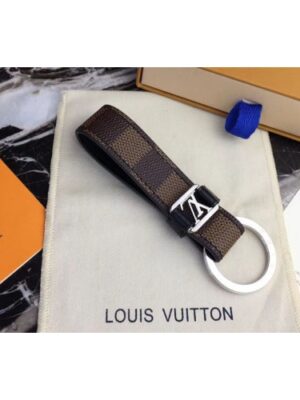 Louis Vuitton Replica M62706 LV Replica Dragonne Key Holder Damier Ebene Canvas SiLV Replicaer Hardware