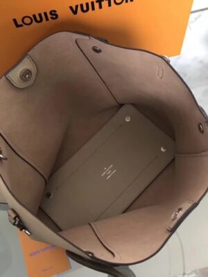 Louis Vuitton Replica Mahina Hina MM Tote M54354 Pale Grey 2018