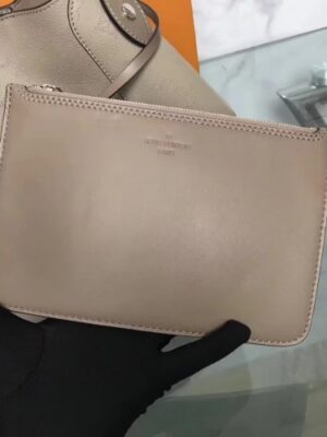 Louis Vuitton Replica Mahina Hina MM Tote M54354 Pale Grey 2018