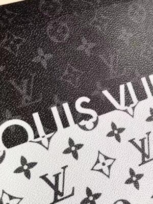 Louis Vuitton Replica Mongram Canvas Zip Pouch M61690