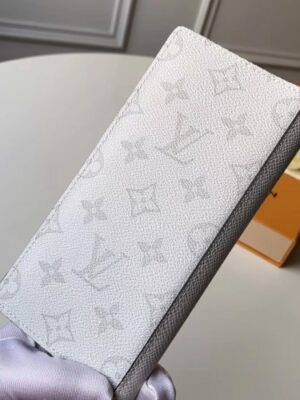 Louis Vuitton Replica Monogram Antarctica Canvas Brazza Wallet M30298 White 2019