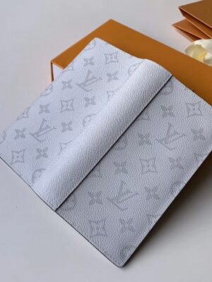 Louis Vuitton Replica Monogram Antarctica Canvas Brazza Wallet M30298 White 2019