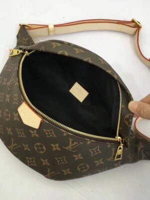 Louis Vuitton Replica Monogram Canvas Bumbag M43644 2018