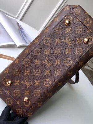 Louis Vuitton Replica Monogram Canvas Montaigne MM Bag M41056