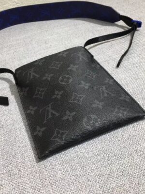 Louis Vuitton Replica Monogram Canvas Phone Bag Noir 2018