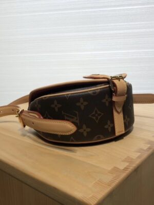 Louis Vuitton Replica Monogram Canvas Tambourin Bag M44860 2019