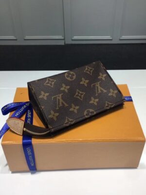 Louis Vuitton Replica Monogram Canvas Toiletry Pouch 15 Bag M47546 08