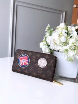 Louis Vuitton Replica Monogram Canvas Zippy Wallet M60017