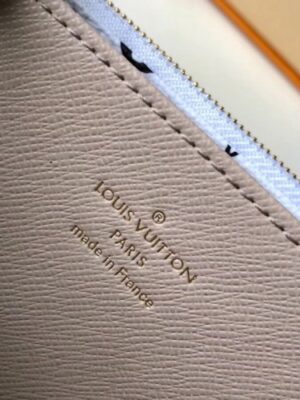 Louis Vuitton Replica Monogram Canvas Zippy Wallet M67549 Kaki 2019