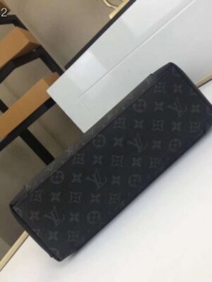 Louis Vuitton Replica Monogram Eclipse Messenger Explorer MM Bag M40539