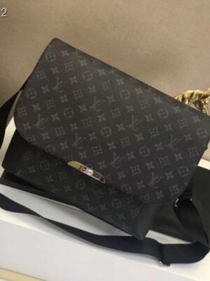 Louis Vuitton Replica Monogram Eclipse Messenger Explorer MM Bag M40539