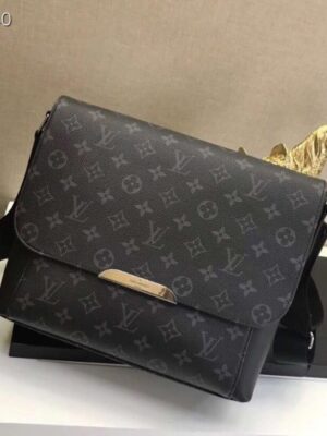 Louis Vuitton Replica Monogram Eclipse Messenger Explorer PM Bag M40565