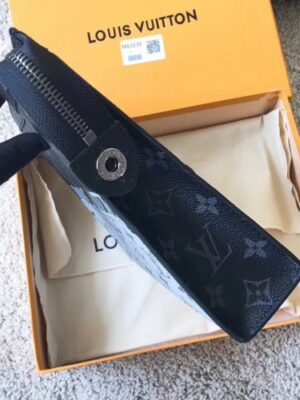 Louis Vuitton Replica Monogram Eclipse Split Pochette Voyage MM Bag M63039 SiLV Replicaer 2018