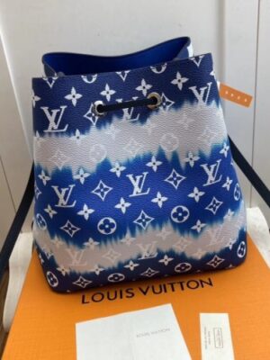 Louis Vuitton Replica Monogram Giant Canvas LV Replica Escale NéoNoé Bucket Bag M45126 Bleu