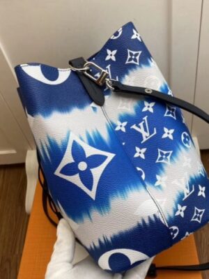 Louis Vuitton Replica Monogram Giant Canvas LV Replica Escale NéoNoé Bucket Bag M45126 Bleu