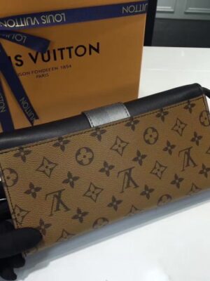 Louis Vuitton Replica Monogram Reverse Canvas Column Clutch Bag M44101 2017(75302)