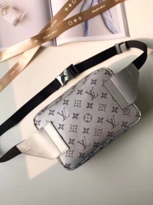 Louis Vuitton Replica Monogram SiLV Replicaer Canvas Bumbag Bag M43828 2018